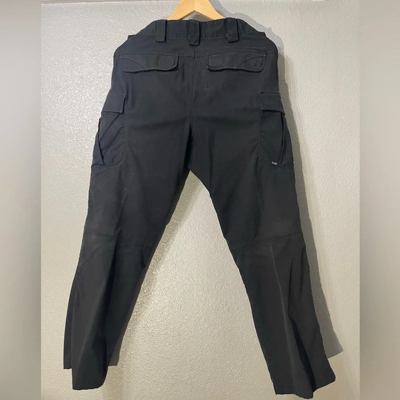 5.11 STRYKE PANT - BLACK - SIZE 30 X 30 - Picture 2 of 5